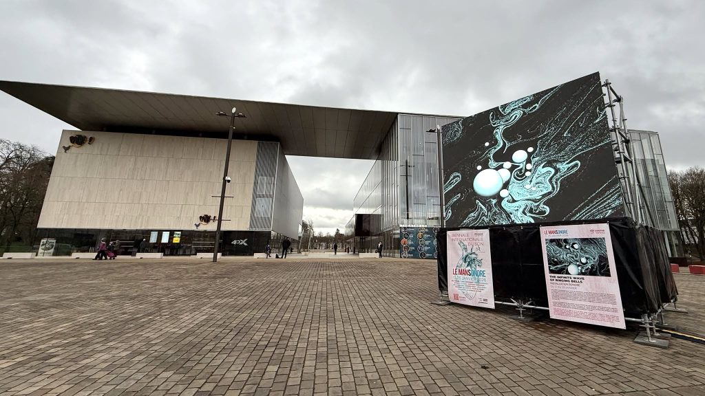Les affiches du Mans Sonore place des Jacobins