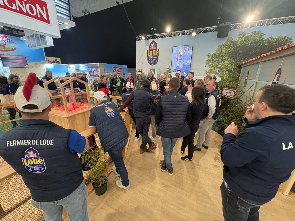 Stand des fermiers de Loué au Salon international de l'Agriculture